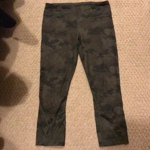 Rare Savasana Camo crops!